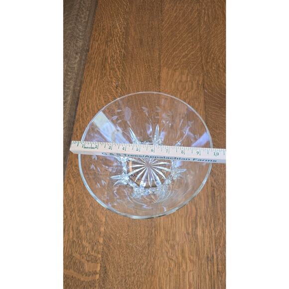 Cut Crystal Glass Serving Bowl 10" Etched Floral Starburst Base Centerpiece - Picture 7 of 8